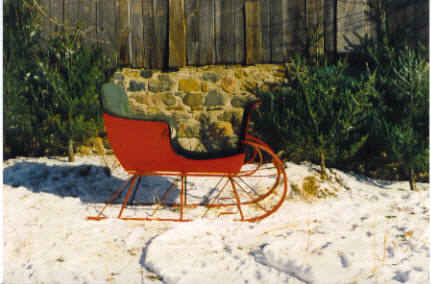 red & green sleigh